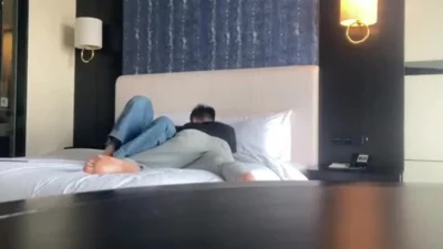 对白超级淫荡！真实偷情这骚女太骚了淫语挑逗