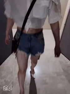 被陌生人搞的感觉好棒！（颜射一脸）